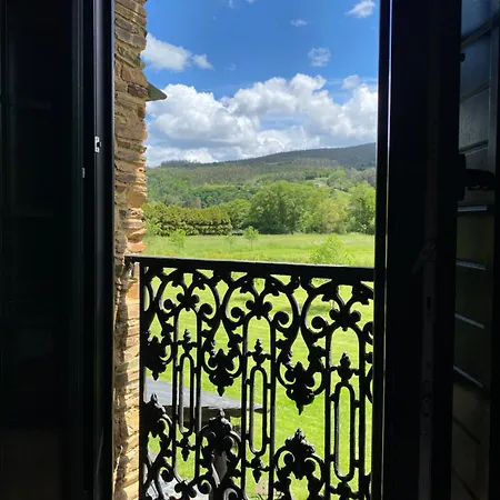 La Granja Frühstückspension San Tirso de Abres