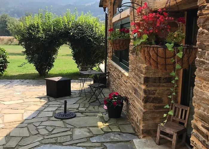 Bed & Breakfast La Granja San Tirso de Abres