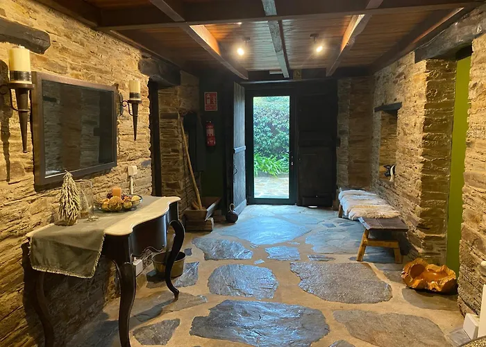 La Granja Bed & Breakfast San Tirso de Abres